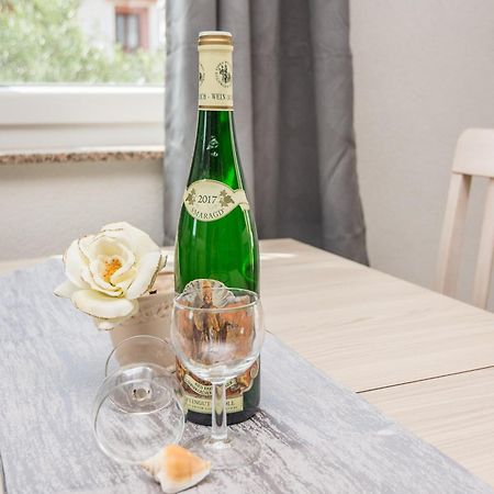 Plaza Ab Apartment Vir Luaran gambar