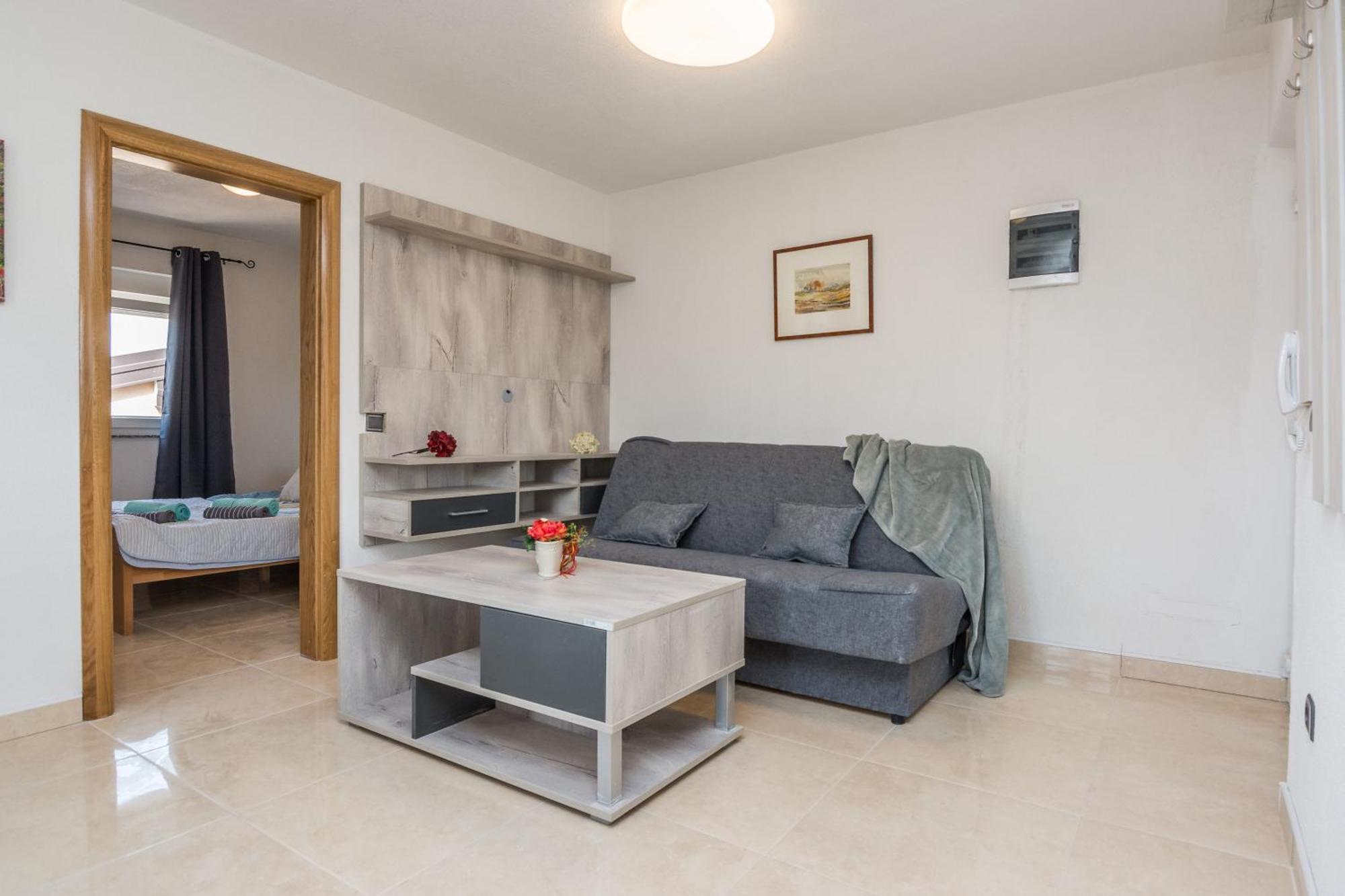 Plaza Ab Apartment Vir Luaran gambar